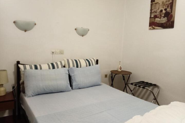Nikos Rooms apartments