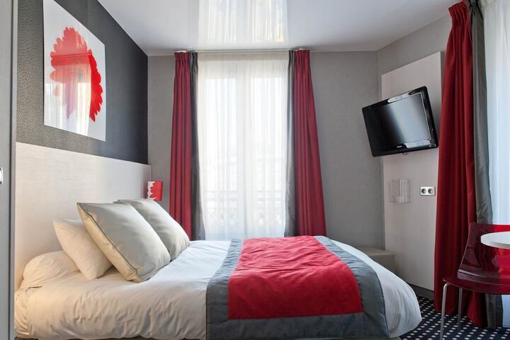 Room 16 of 56