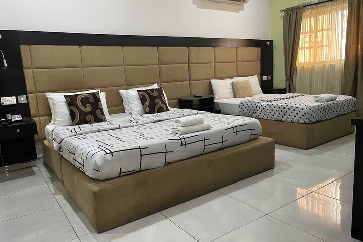 Room 38 of 288