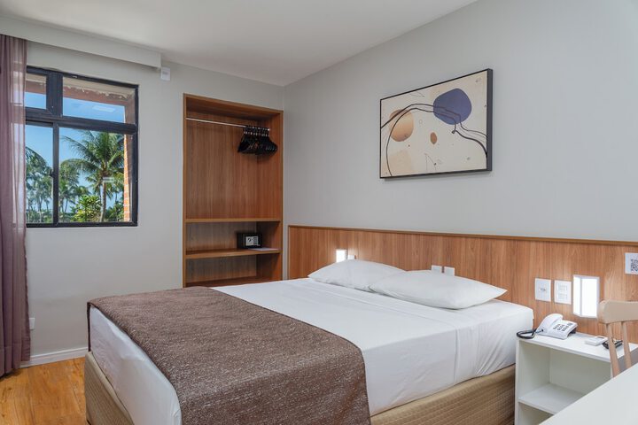 Room 7 of 20