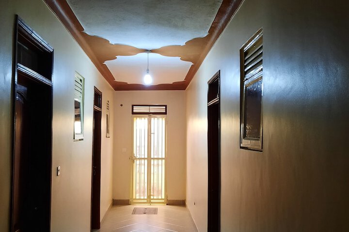 Ballroom/Hall 44 of 85