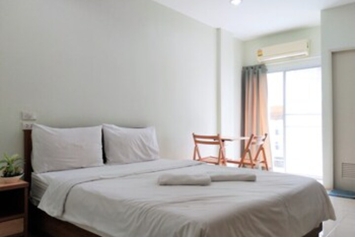 Room 18 of 20