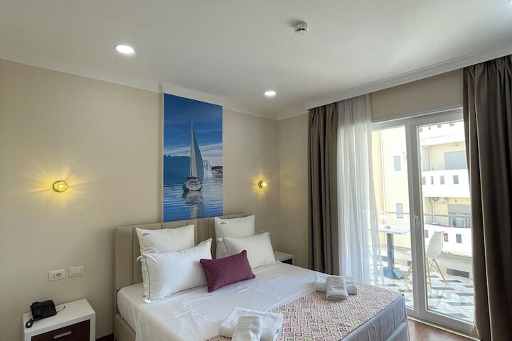 Room 39 of 191
