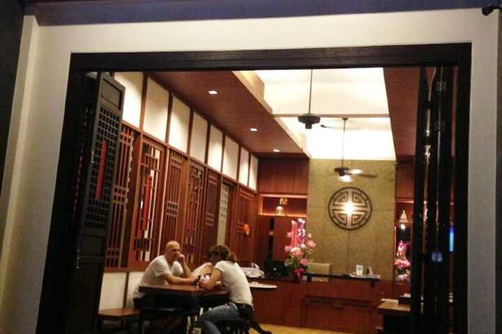 Hotel Lobby