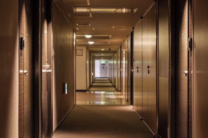 Ballroom/Hall 38 of 41