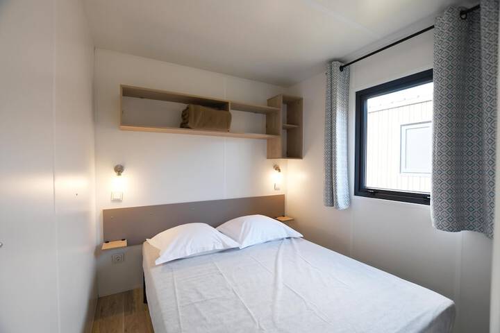 Room 12 of 85