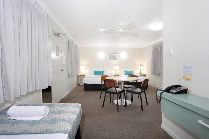 Room 18 of 79
