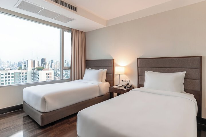 Room 46 of 97