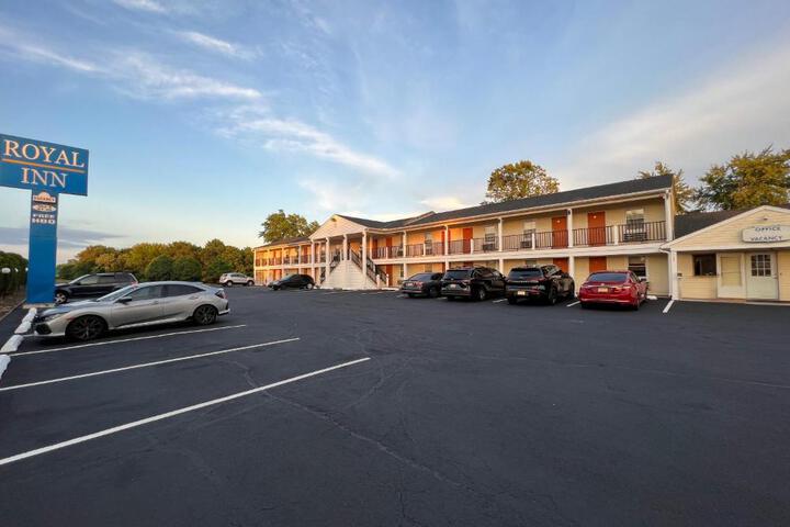 Royal Inn - Neptune in Neptune City, NJ