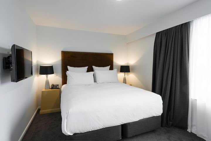 Room 10 of 75
