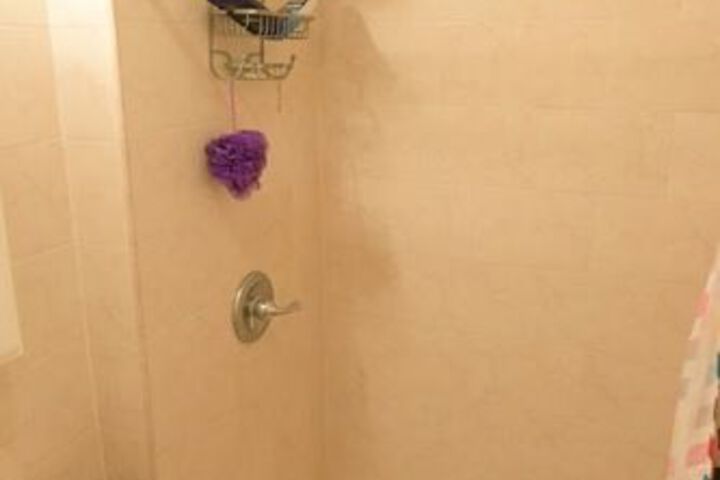Room 10 of 15