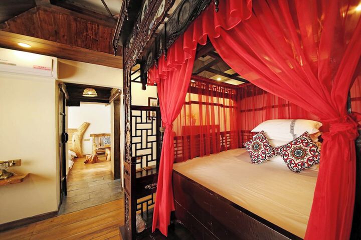 Room 30 of 75