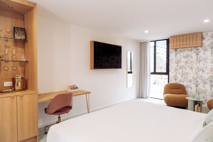 Room 9 of 39
