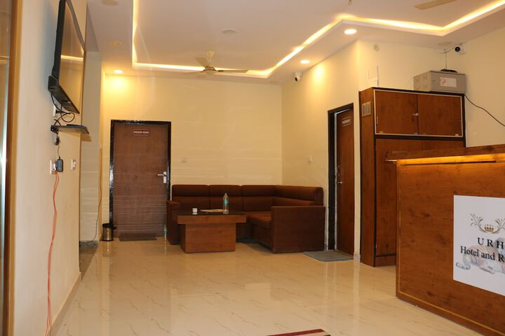 Hotel Interior 6 of 24