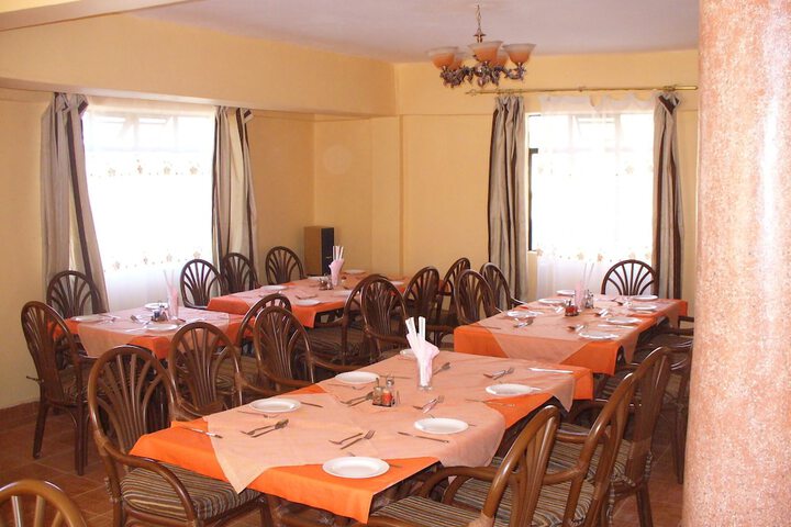 Dining 5 of 5