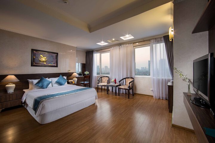 Room 10 of 45