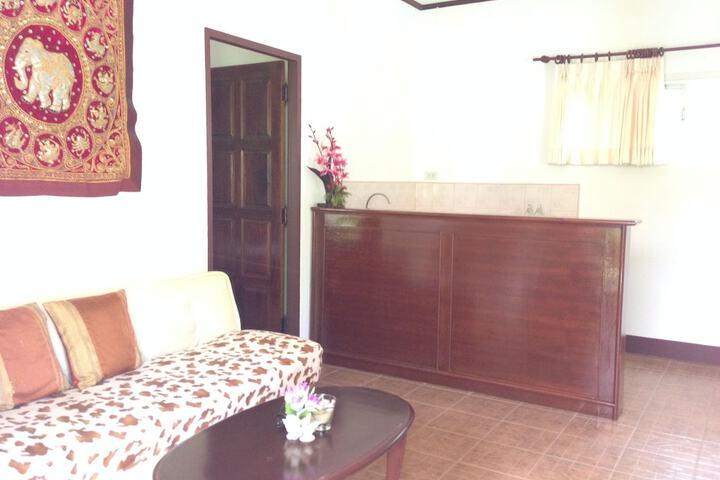 Room 6 of 50