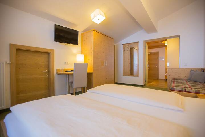 Room 20 of 70
