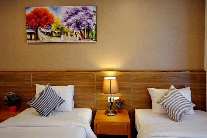 Room 60 of 230