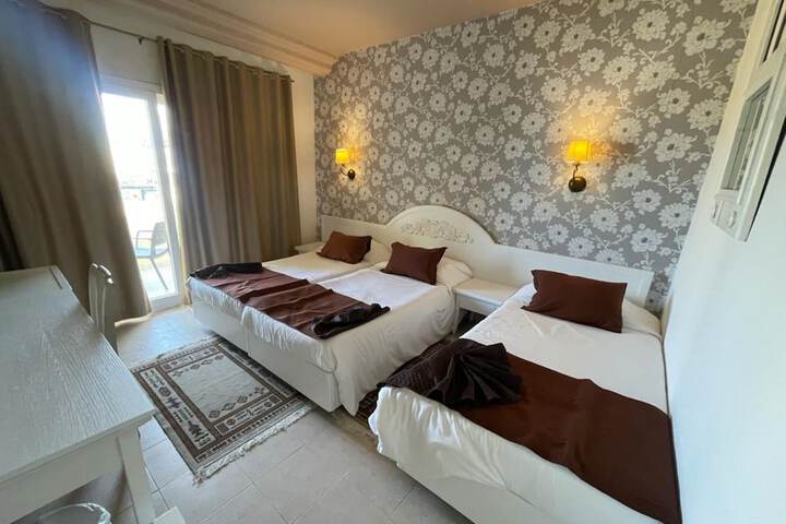 Room 15 of 54