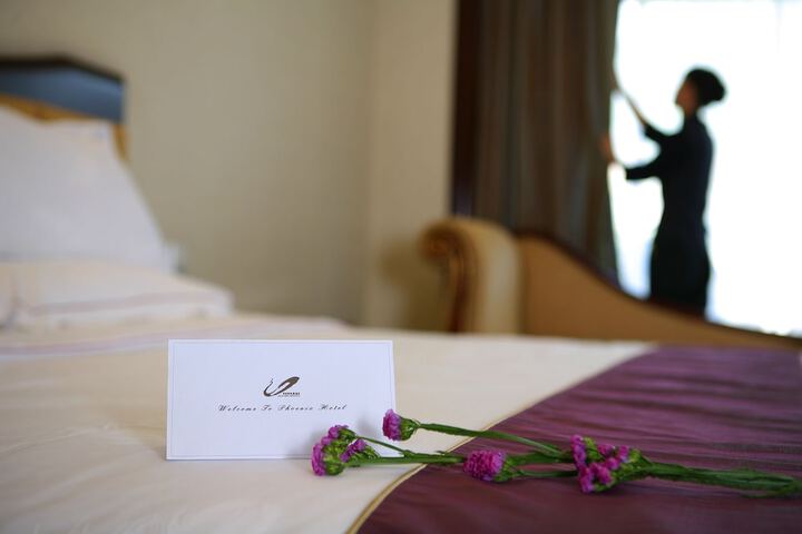 Room 6 of 20