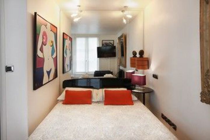 Room 68 of 168