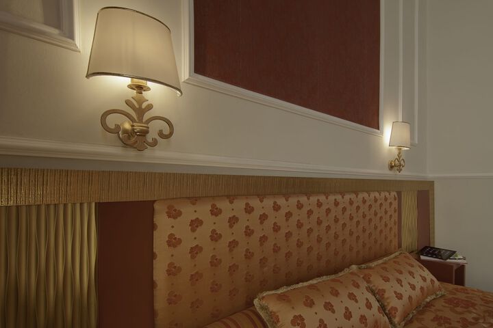 Room 12 of 54