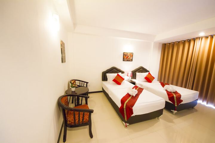 Room 29 of 62