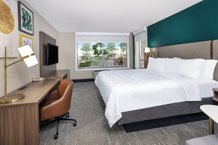 Room 18 of 67