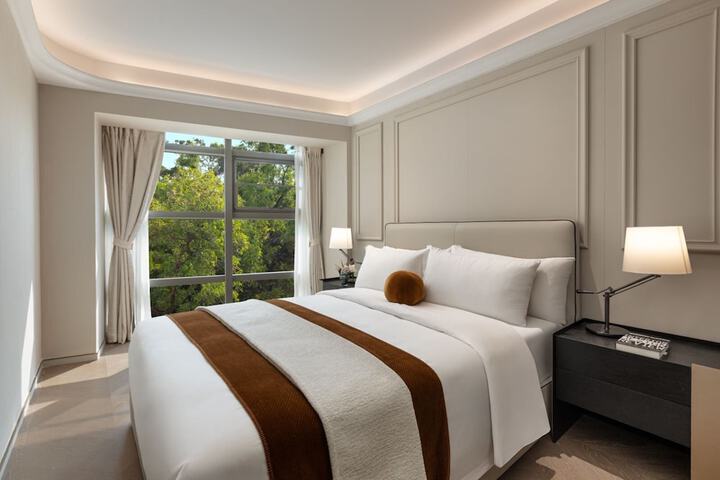 Room 26 of 110