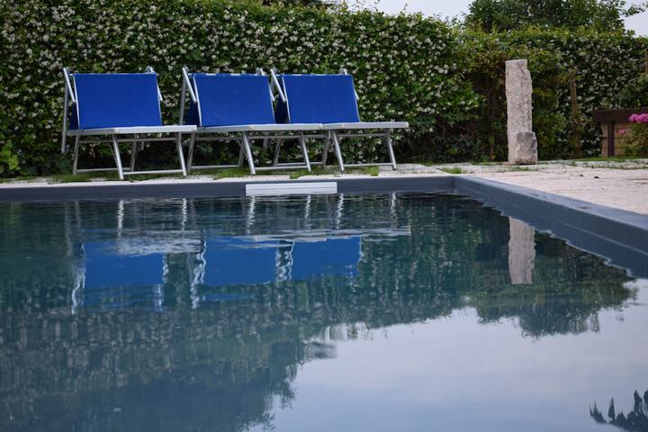 Pool Hotel