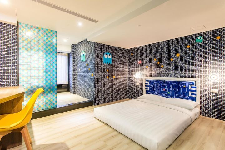 Room 20 of 35