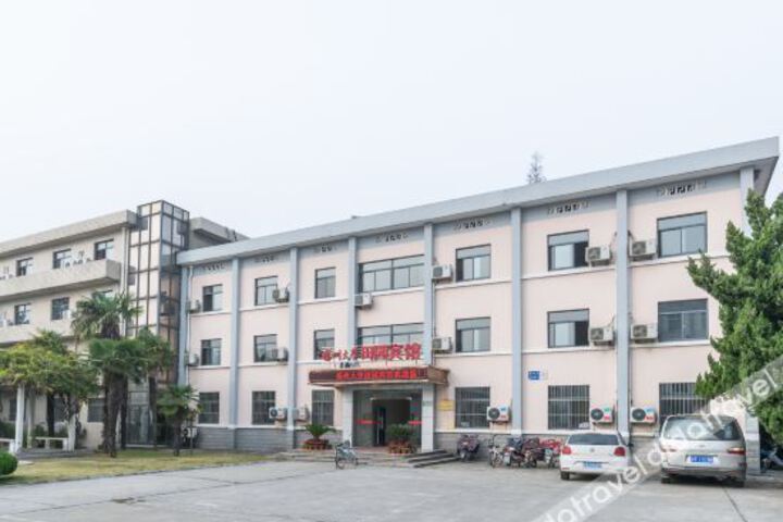 Hotel 2 of 12