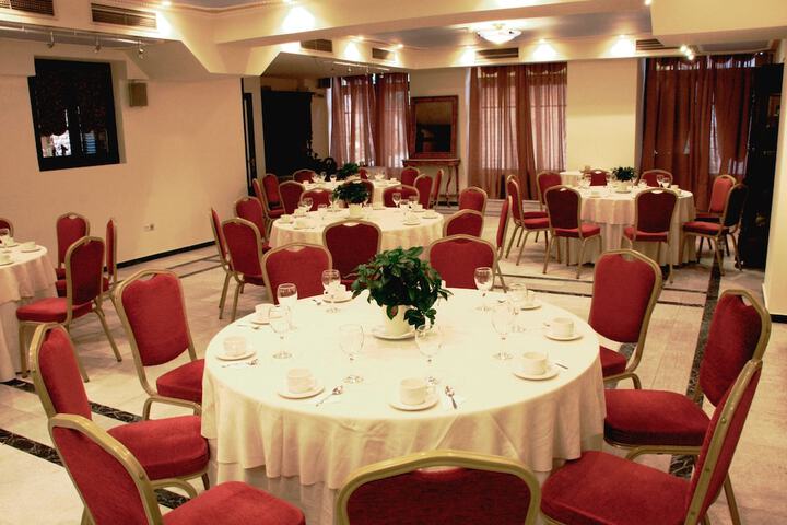 Ballroom/Hall 20 of 23