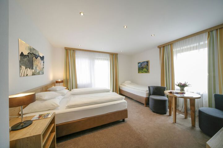 Room 5 of 41