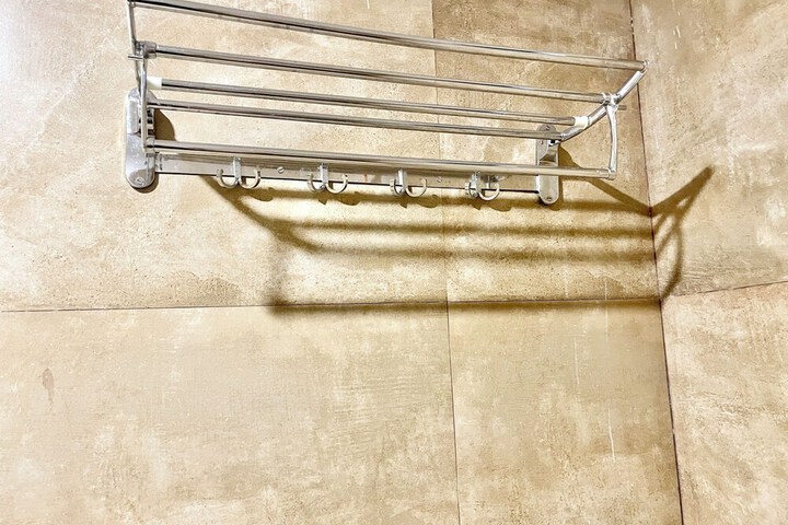 Room 120 of 159