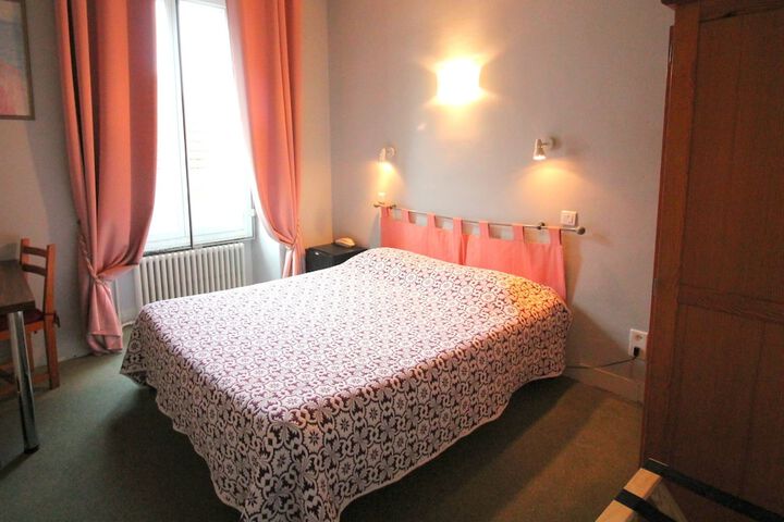 Room 15 of 64