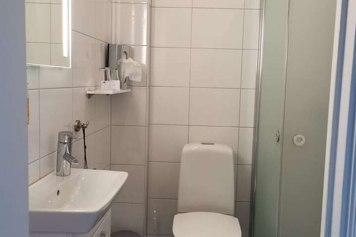 Clean Restrooms
