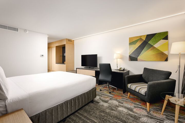 Room 15 of 104