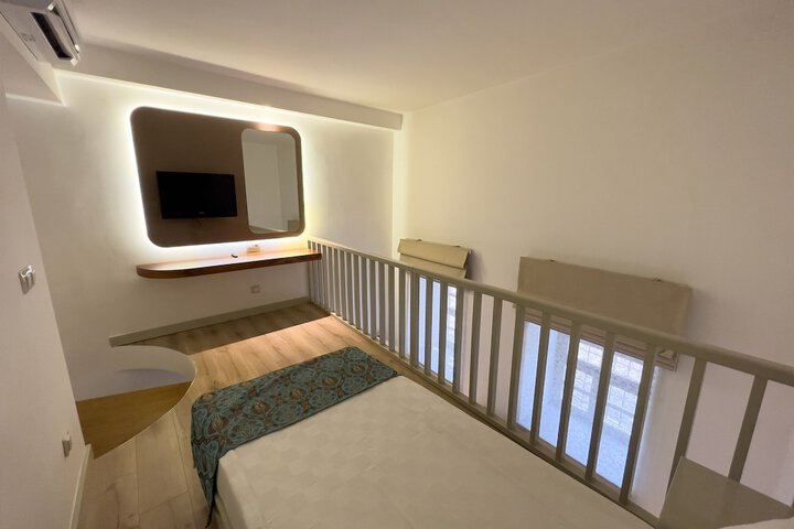 Room 50 of 113