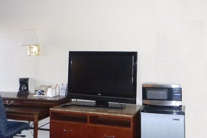 Room 15 of 34