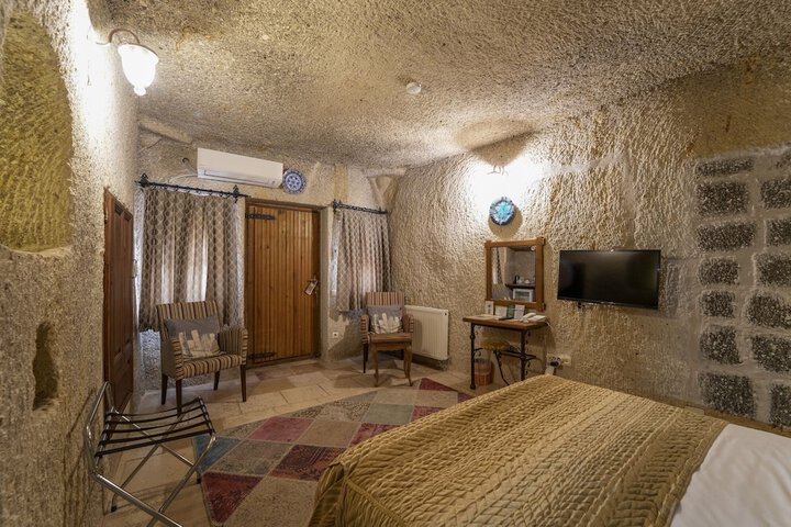 Room 10 of 180