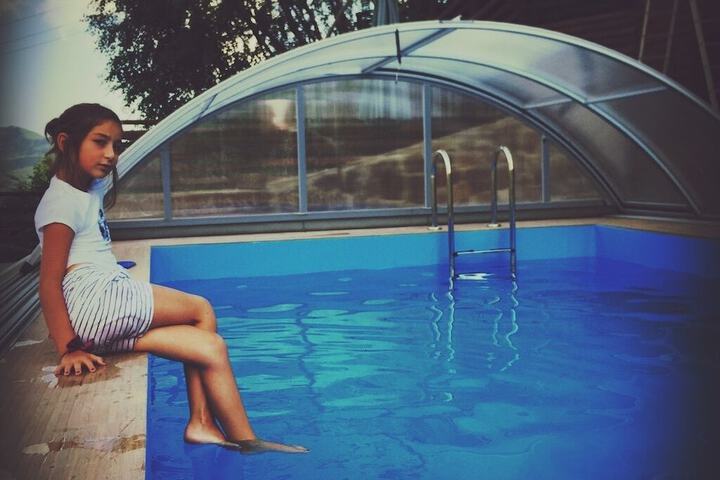 Pool 49 of 104