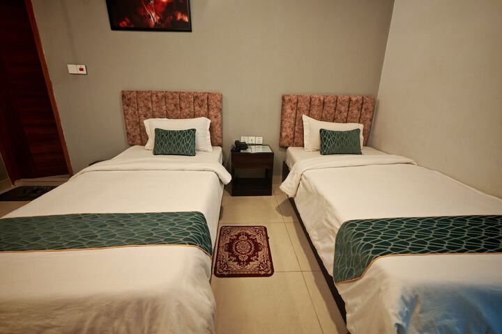 Room 58 of 73