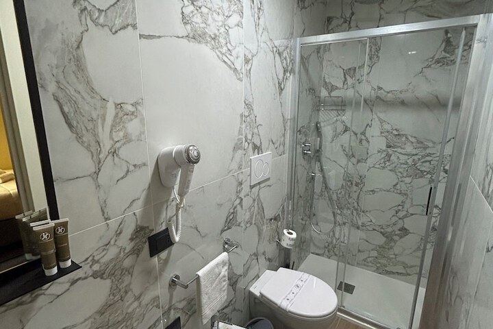 Bath Interior