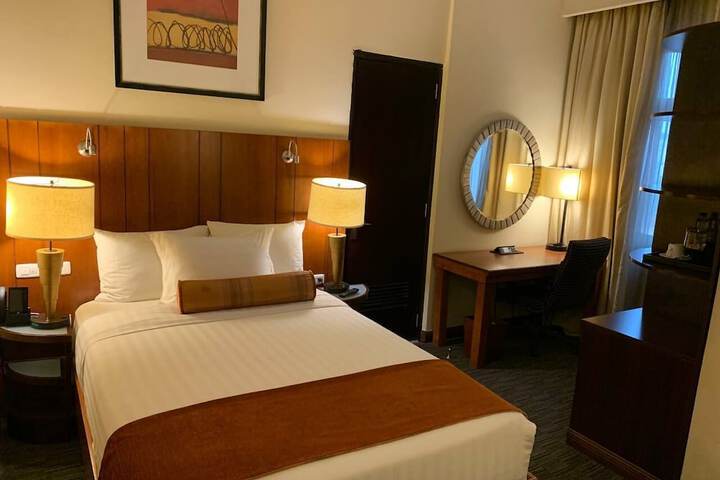 Room 74 of 168