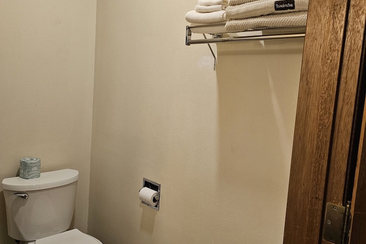 Room 20 of 44
