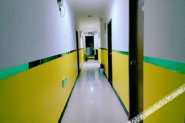 Hotel 4 of 21