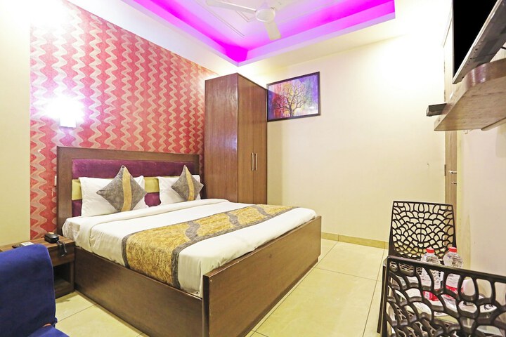 Room 29 of 63