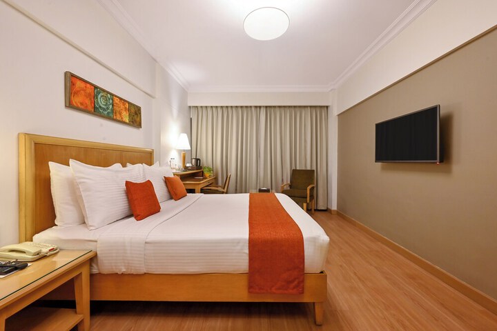 Room 32 of 110